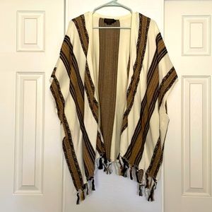 Pendleton open knit poncho. Size M.
